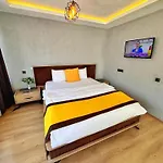 Apart Otel Pera